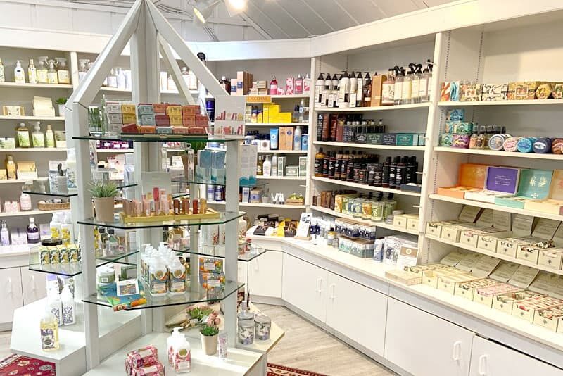 index_carousel_fall_2025_img7